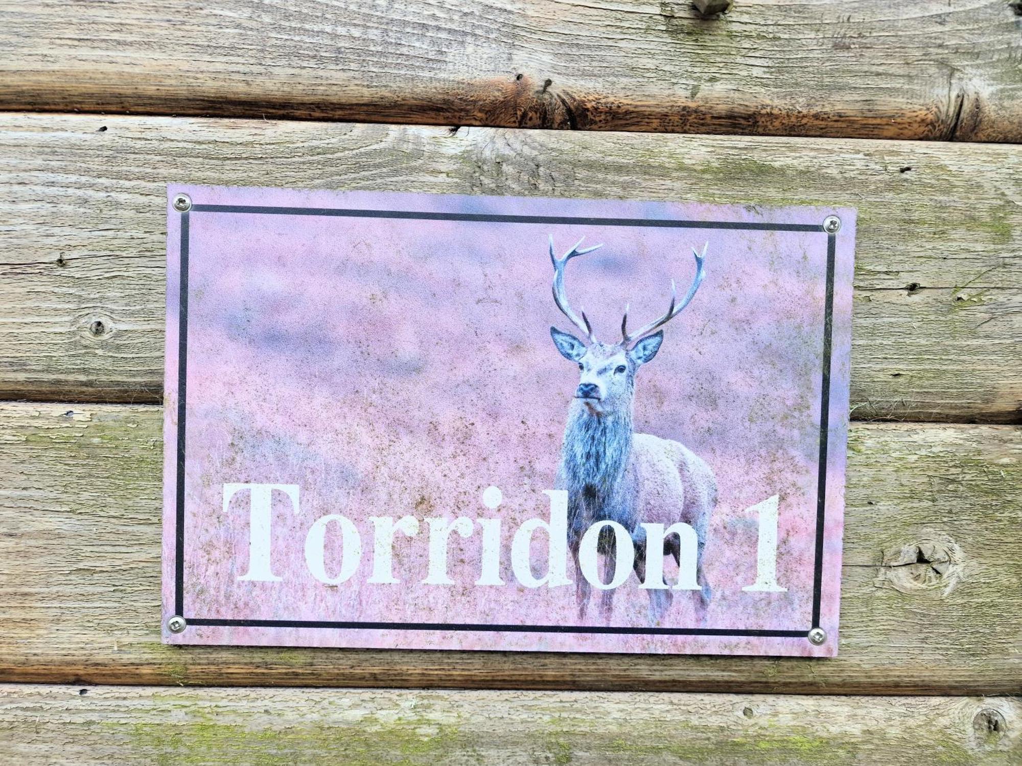 Torridon 1 With Private Hot Tub - Fife - Loch Leven - Lomond Hills- Pet Friendly Kelty Exterior foto